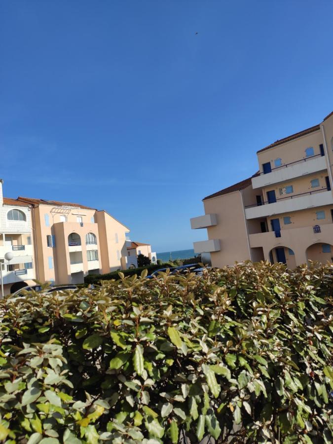 Logement Entier : Appartement En Residence 莱萨布勒-多洛讷 外观 照片